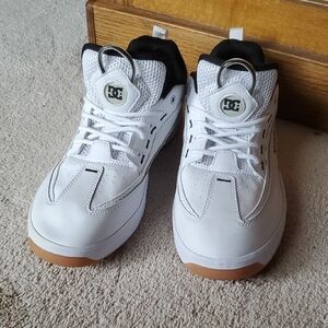 DC Men Skateboard White Sneakers sz 13
